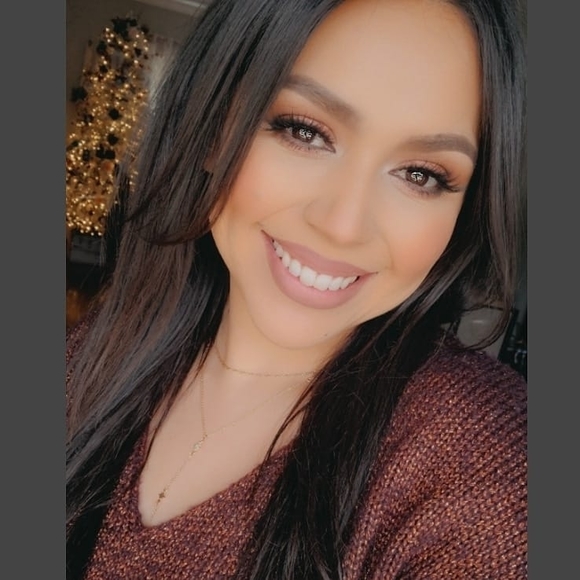 lily_tobias